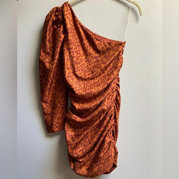 WILFRED ARITZIA ONE SHOULDER  RHAPSODY DRESS SZ 8 - Picture 4 of 13